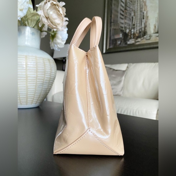 LOUIS VUITTON Vernis Wilshire PM - Picture 4 of 10